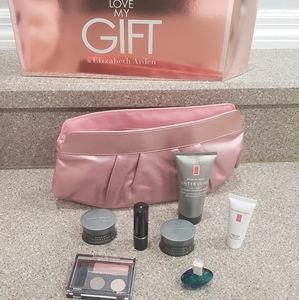 Elizabeth Arden 7 Pcs Set I Love My Gift Set